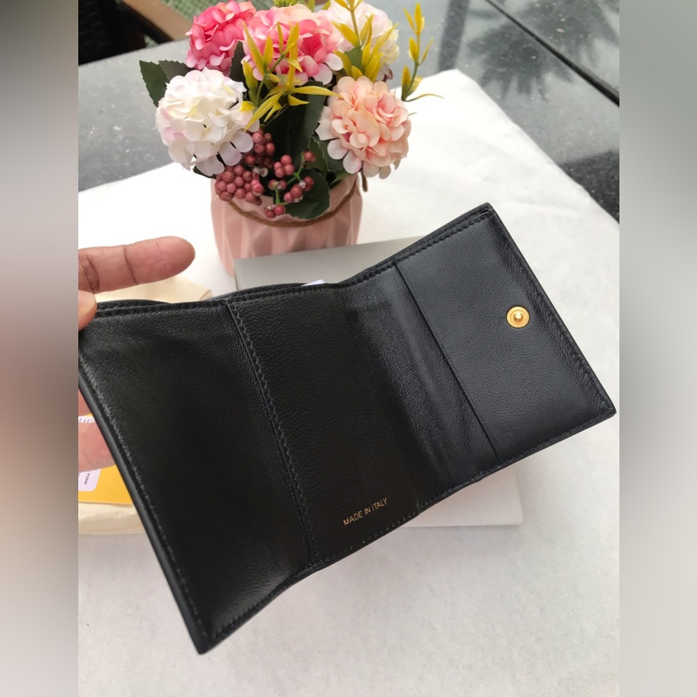 💯 Authentic MARNI compact wallet with complete inclusion - Picture 10 of 17